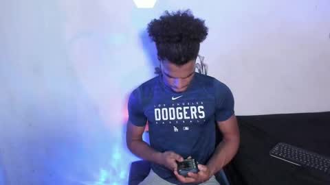 Snapshot of coreyglover chatting on September 13, 7:22 am CoreyGlover online show from September 13, 7:22 am