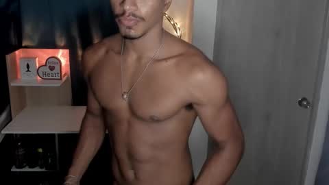 CoreyGlover online show from March 27, 7:47 am