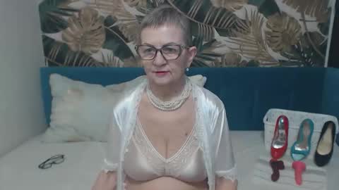 corssika online show from March 31, 7:47 pm