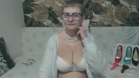 corssika online show from April 29, 6:57 pm