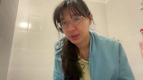 Snapshot of cosmo_pussy chatting on October 13, 12:51 pm Lina online show from October 13, 12:51 pm