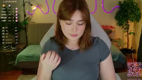 Katy online show from April 20, 6:33 pm