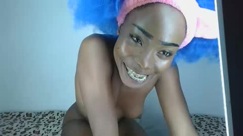 cotton_canddy online show from April 19, 6:10 pm