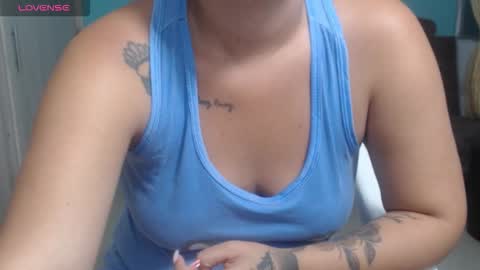  ALEJANDRO Y EMILY  online show from January 10, 11:21 pm