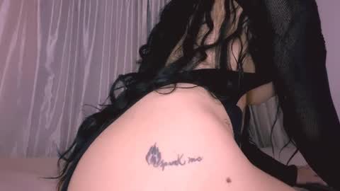 Couple sexxo online show from June 7, 3:33 am