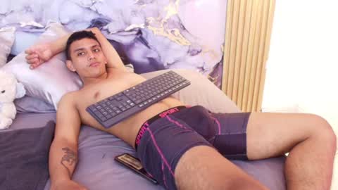 COUPLE online show from July 23, 7:44 pm