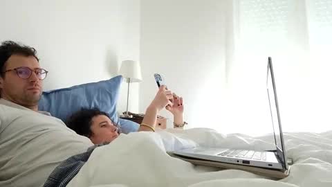 couplelille59 online show from November 10, 10:18 am