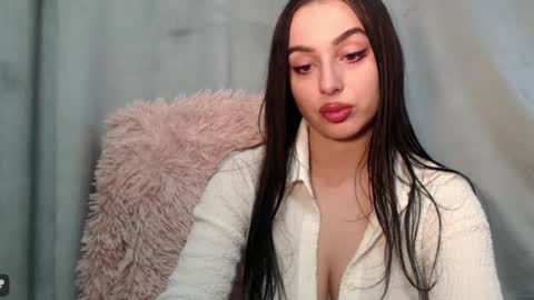 Courtney online show from February 4, 3:16 pm