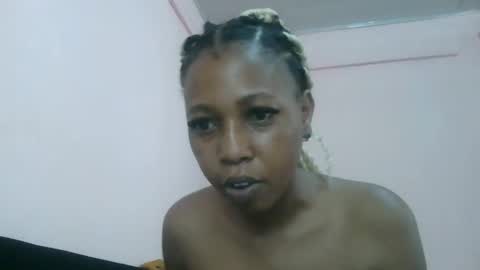 crammy_freaky online show from December 2, 4:11 am