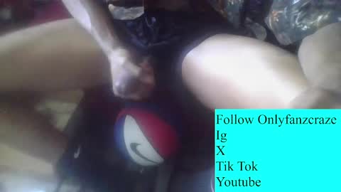 craze320084 online show from April 14, 3:37 pm