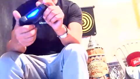 Snapshot of crazy4feetmanic chatting on October 17, 12:36 am drbucknaked online show from October 17, 12:36 am