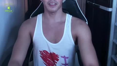 Snapshot of crazyasiancum chatting on February 7, 2:04 pm Zion online show from February 7, 2:04 pm