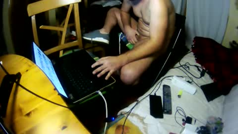 Snapshot of crazyboy44412345 chatting on October 8, 2:19 am crazyboy44412345 online show from October 8, 2:19 am