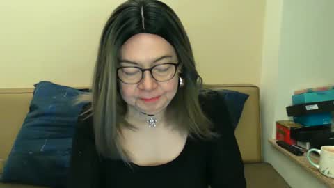 Kelly   online show from May 20, 7:09 pm