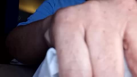 crazytrain1981 online show from October 5, 5:05 am