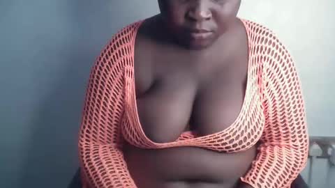 creamyposh1 online show from January 7, 6:02 pm