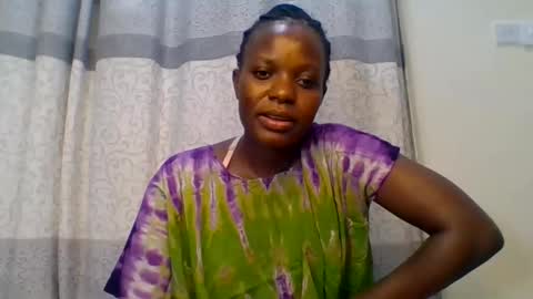 MARY online show from October 7, 4:03 pm