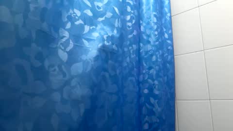 cris2428 online show from February 13, 3:39 am