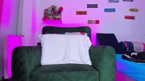 cristian online show from December 4, 11:59 pm