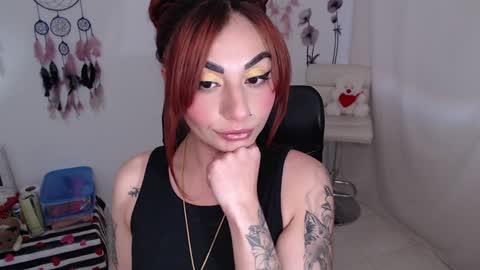  Angie  online show from December 10, 10:47 pm