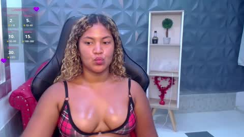 Cristal online show from April 22, 2:52 am