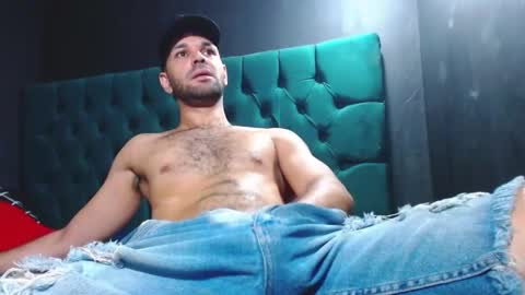 Snapshot of cristian_hot9 chatting on February 17, 6:17 pm cristian hot9 online show from February 17, 6:17 pm