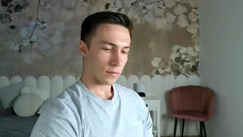 CristianoHailey online show from June 6, 6:25 pm