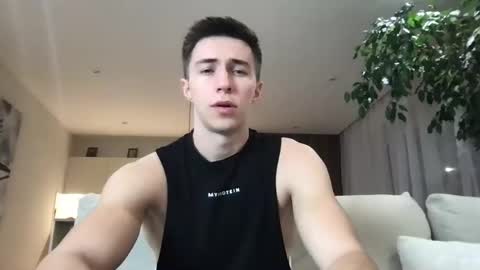 CristianoHailey online show from January 31, 7:18 pm