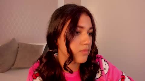 C R I S T I N online show from March 30, 9:04 pm