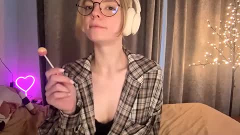 Marry online show from April 9, 3:18 pm