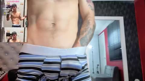 cristopher23  online show from September 13, 8:33 pm