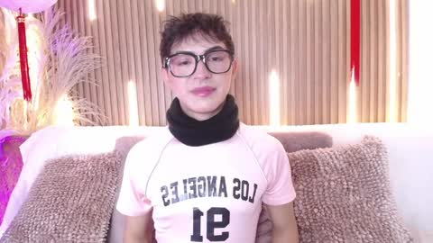 Cristopher  online show from April 3, 9:00 pm