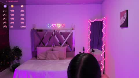 cristy_tay online show from April 9, 11:49 am