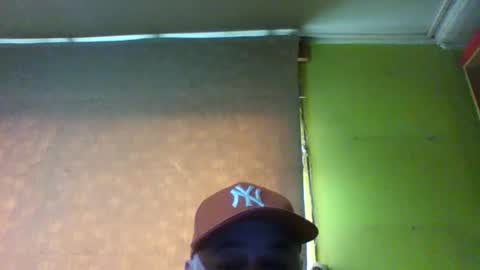 crmperez online show from October 1, 7:35 pm