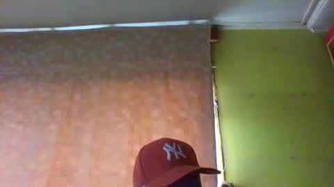 crmperez online show from November 11, 7:05 pm