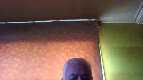 crmperez online show from March 1, 7:04 pm