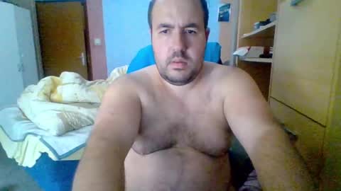 Snapshot of crodick1 chatting on March 12, 12:26 pm smallcookboy online show from March 12, 12:26 pm