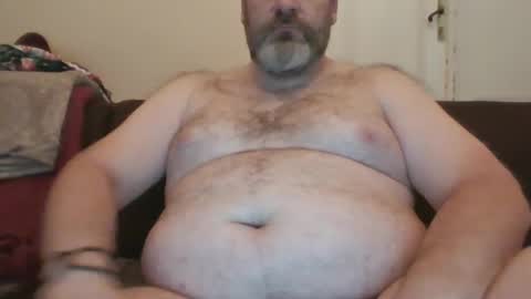 Snapshot of crouch1 chatting on January 21, 2:48 pm Crouch1 online show from January 21, 2:48 pm