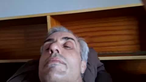 Crucut online show from December 3, 2:22 pm