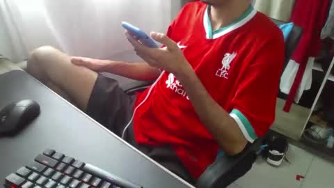 Snapshot of crudosoy chatting on October 16, 4:28 pm Carlo online show from October 16, 4:28 pm