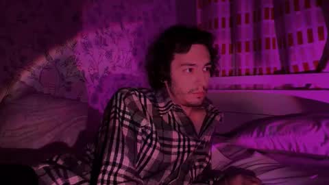 crybae0 online show from March 7, 10:43 pm