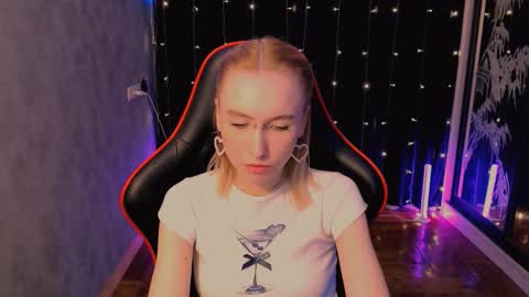 crybambi online show from February 13, 7:44 am