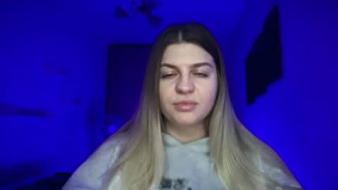 crystalblush01 online show from April 6, 4:08 pm