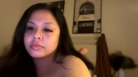 crystalfuego2 online show from October 4, 5:38 am