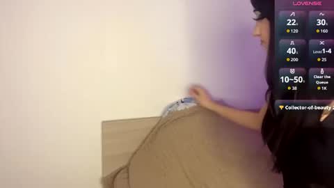 crystalllmolly online show from July 19, 6:54 pm