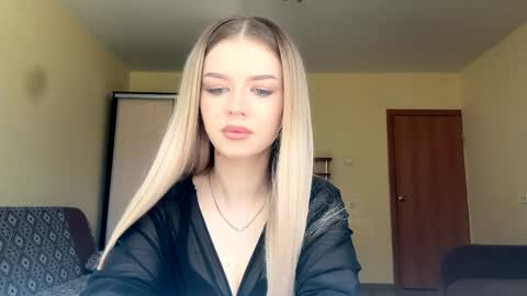 Jesi online show from April 10, 5:24 am