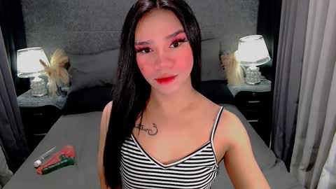 bea takashi  online show from February 18, 9:09 am