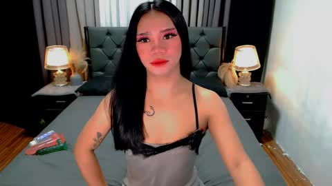 bea takashi  online show from June 5, 9:48 am