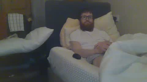 chris online show from January 9, 12:14 am