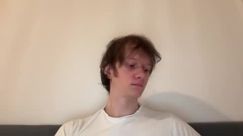 cube93 online show from March 30, 11:43 am